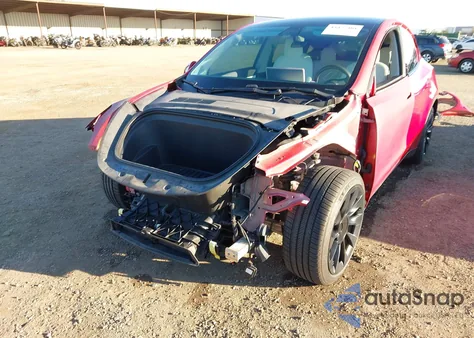 2020 Tesla Model Y Long Range Dual Motor All-Wheel Drive z USA, uszkodzony, nr VIN 5YJYGDEE4LF024043